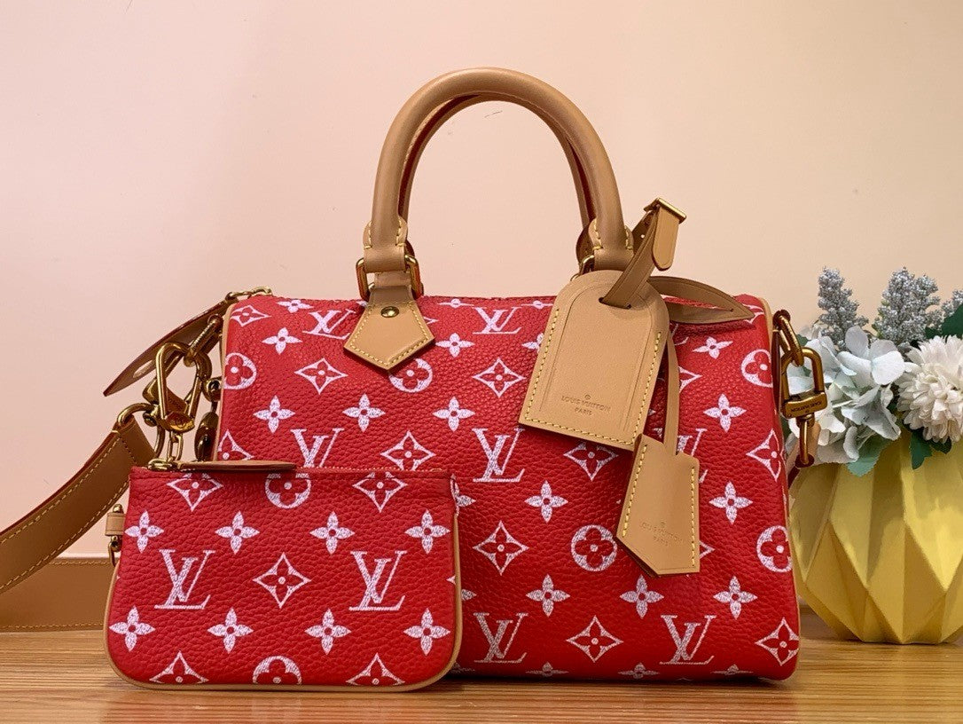 Louis Vuitton LV Speedy Bag M24425