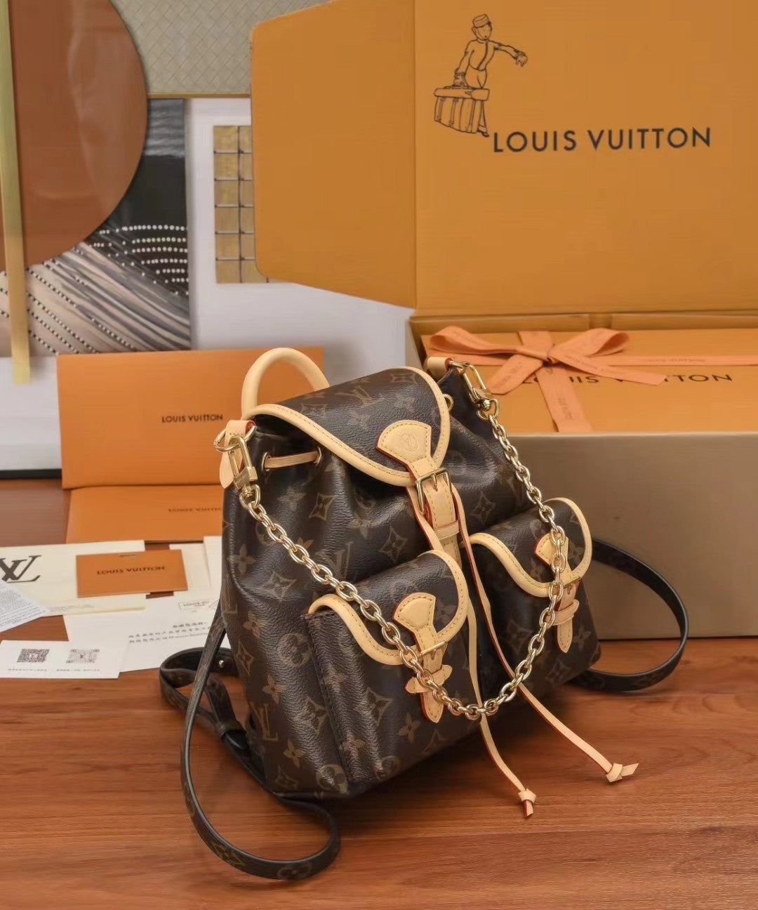 Louis Vuitton LV Excursion Bag M46932