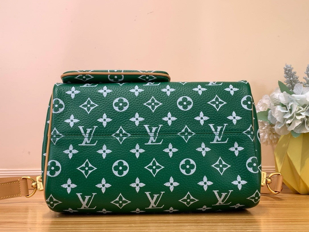 Louis Vuitton LV Speedy Bag M24423