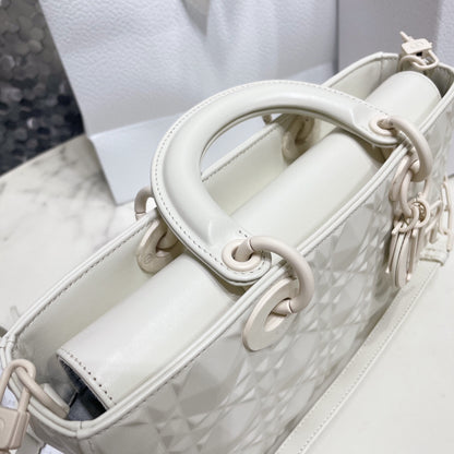 Dior Lady D-Joy Bag White Color 0540