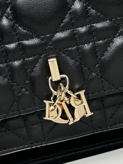 Lady Dior Pearl Clutch Bag Black Color