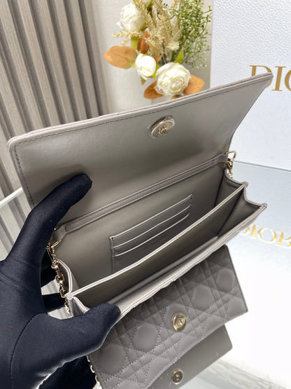 Lady Dior Pearl Clutch Bag Gray Color